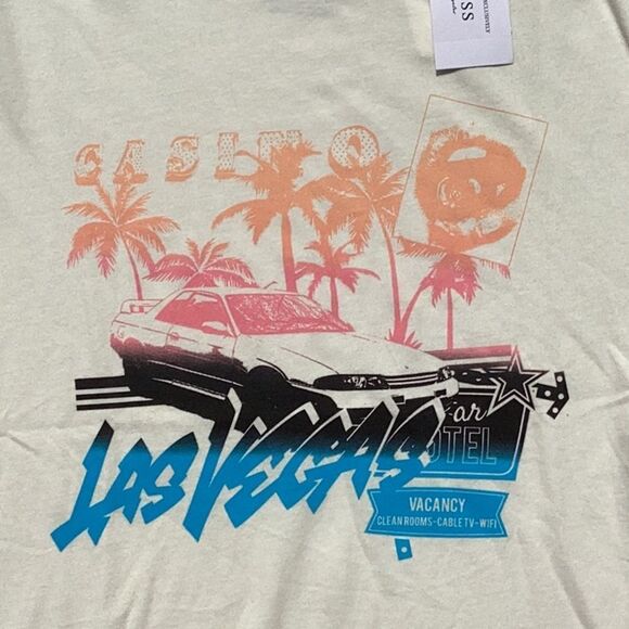 GUESS NWT MENS SMALL CREW NECK GRAPHIC SHORT SLEEVE T SHIRT LAS VEGAS CASINO - Picture 4 of 7
